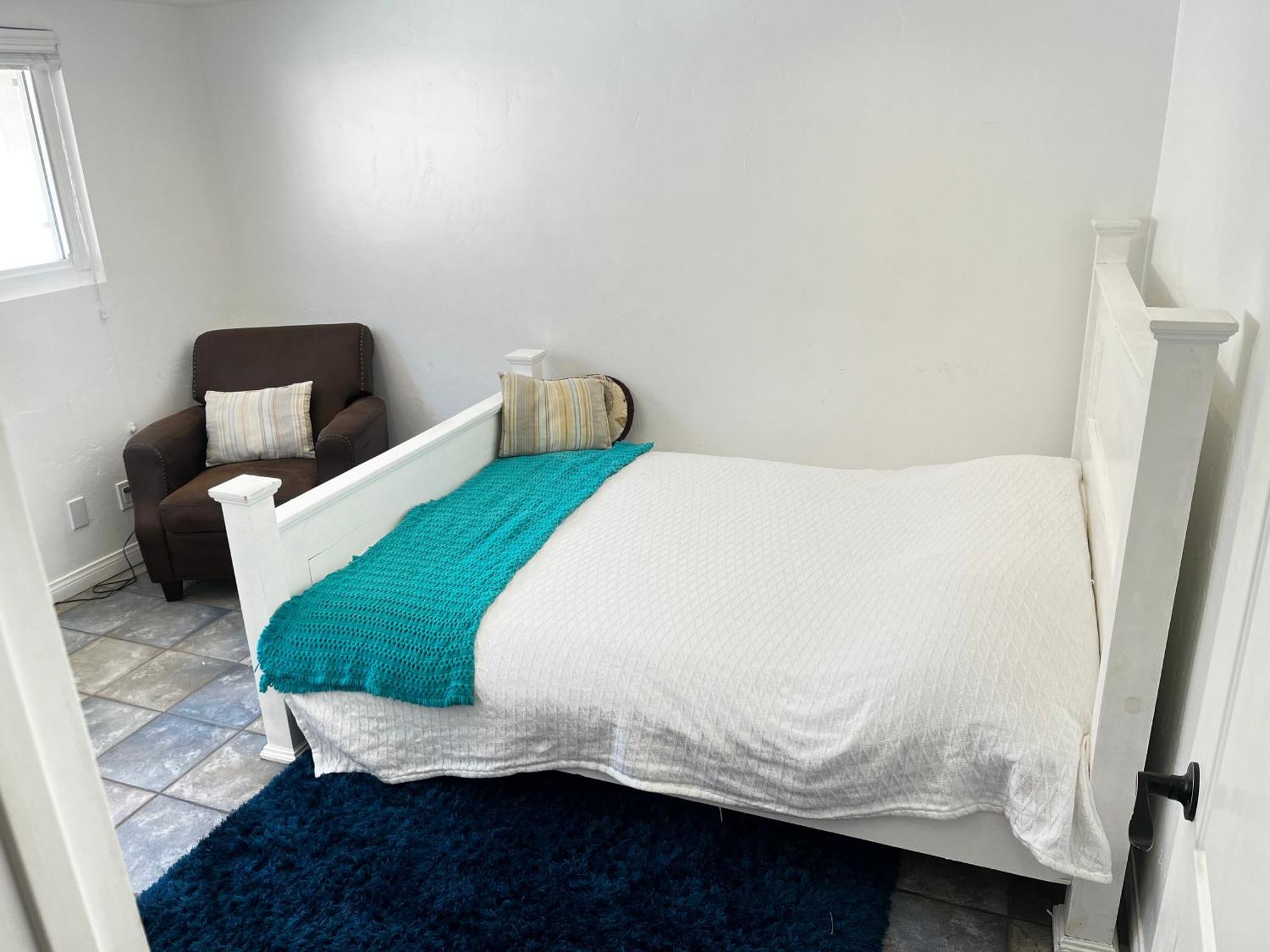 Cozy Family Hideaway, Sleeps 8, 4 Tv'S Yard, Shops Villa Simi Valley Exterior photo
